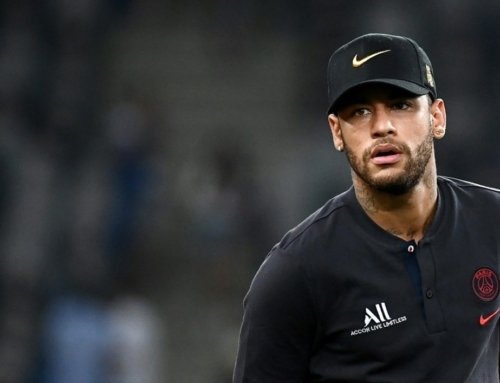 Neymar é acusado por corrupção em assinatura de contrato com Barcelona.