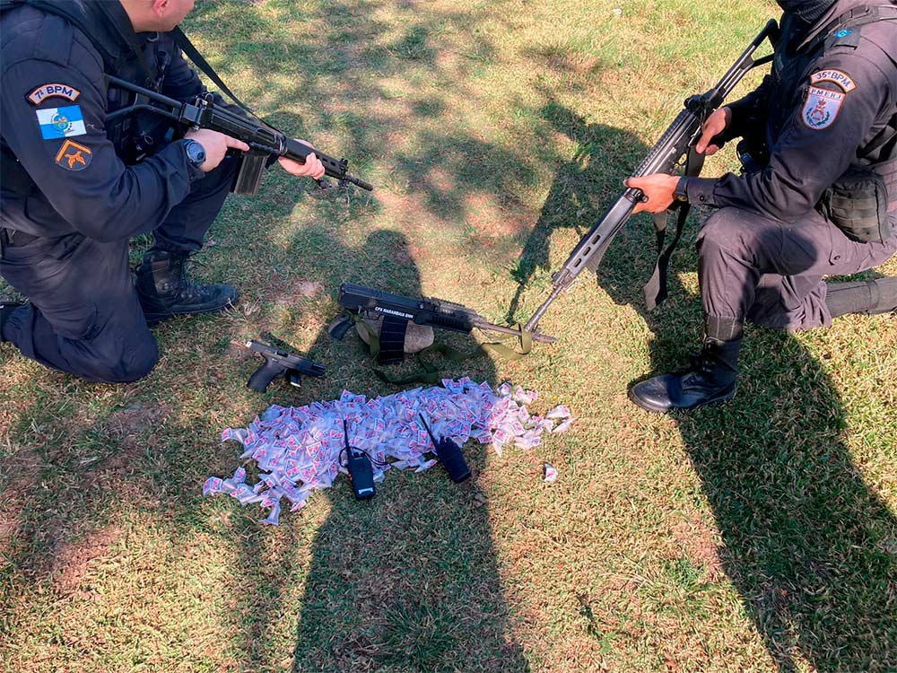 Operação conjunta em Marambaia