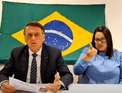 Bolsonaro fala sobre repercussão de seu vídeo antigo em loja maçônica.