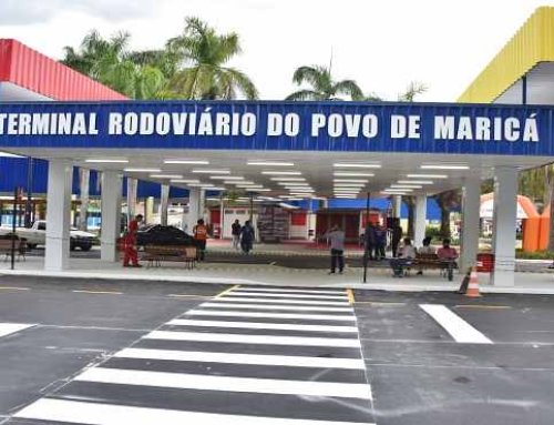 Idoso é detido após abusar sexualmente de uma jovem em uma rodoviária em Maricá.