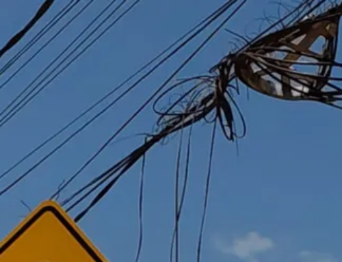 Moradores denunciam sabotagem de cabos de internet em Itaboraí; empresa e autoridades investigam ação criminosa.