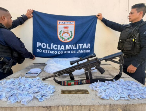 Polícia apreende fuzil e drogas após confronto em comunidade de Itaboraí