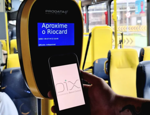 Fim do dinheiro nos ônibus do Rio divide opiniões entre passageiros