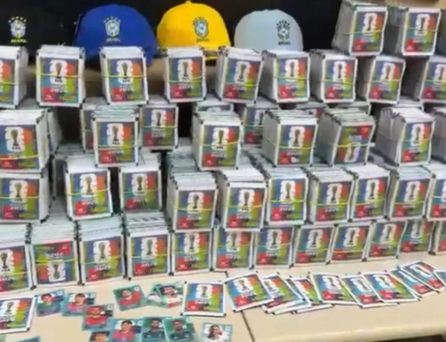 Polícia Civil apreende 200 mil figurinhas falsas da Copa do Mundo de 2026